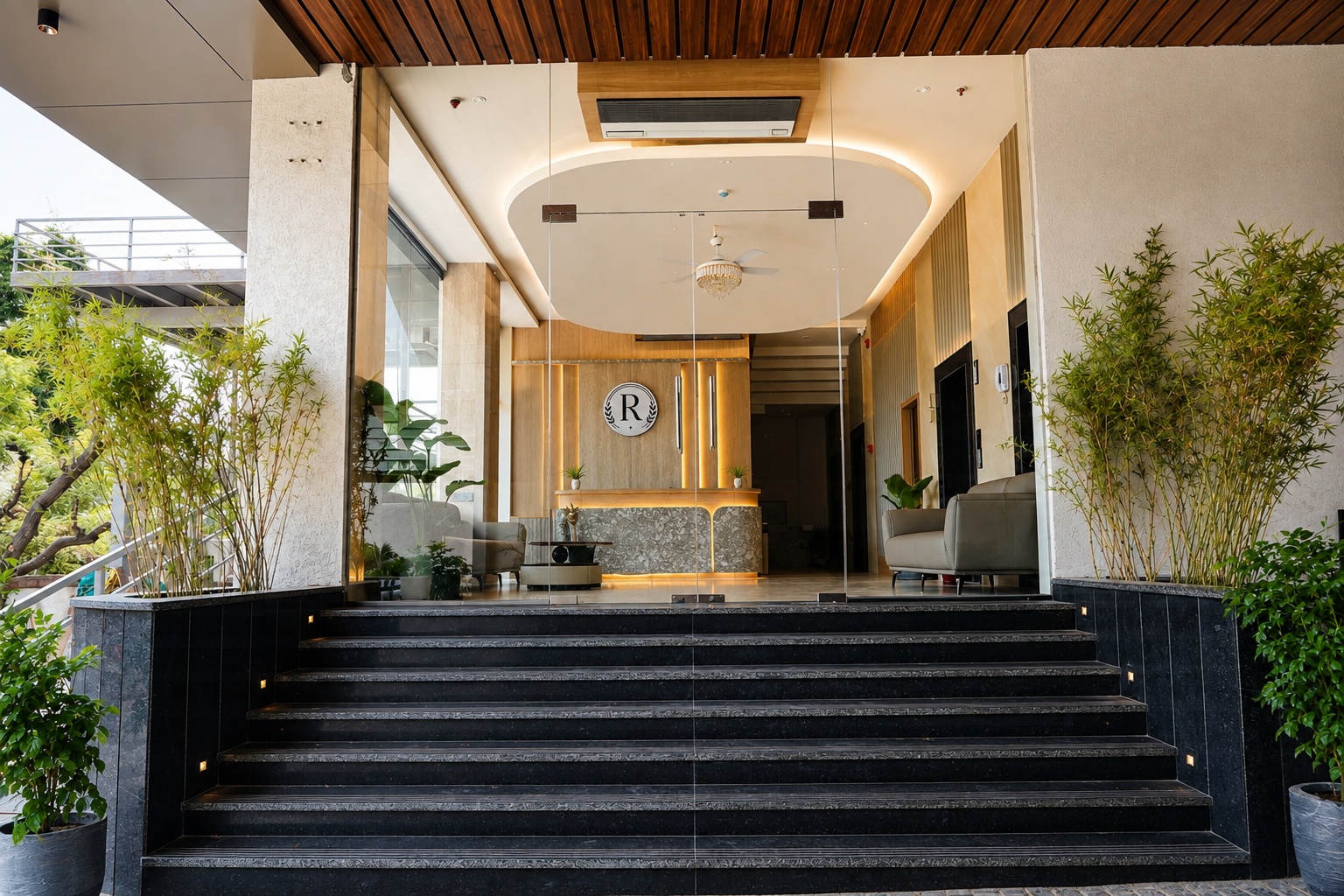 Hotel Ramaya Lobby