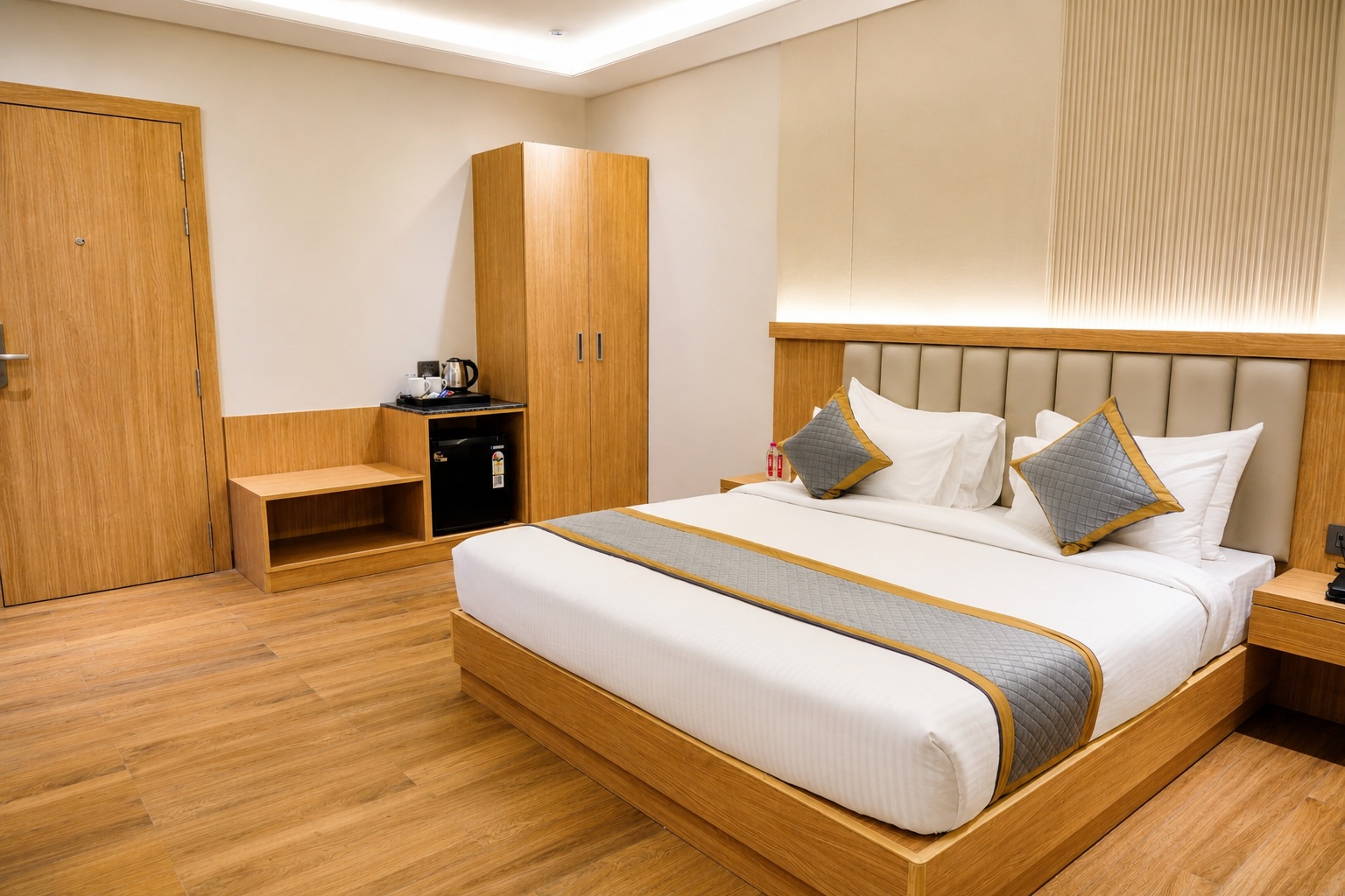 Deluxe Room with Wardrobe